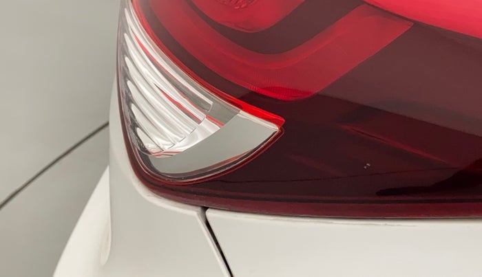 2016 Hyundai Elite i20 MAGNA 1.2, Petrol, Manual, 28,777 km, Right tail light - Minor damage