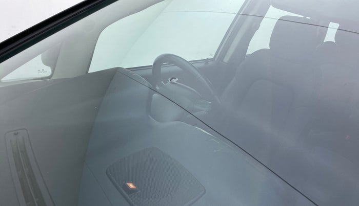 2018 Tata Hexa Varicor 400 XTA, Diesel, Automatic, 62,926 km, Front windshield - Minor spot on windshield