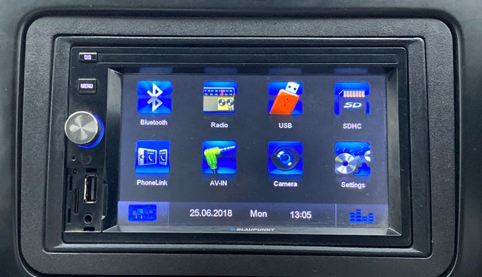 2019 Volkswagen Ameo COMFORTLINE 1.0L, Petrol, Manual, 46,451 km, Touchscreen Infotainment System