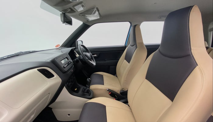 2019 Maruti New Wagon-R VXI 1.2L, Petrol, Manual, 3,693 km, Right Side Front Door Cabin