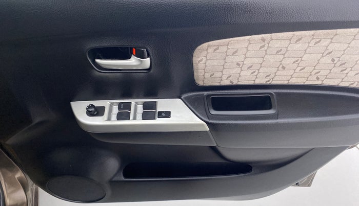 2013 Maruti Wagon R 1.0 VXI, Petrol, Manual, 40,451 km, Driver Side Door Panels Control