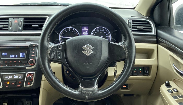 2015 Maruti Ciaz VXI PLUS, Petrol, Manual, 90,693 km, Steering Wheel Close Up
