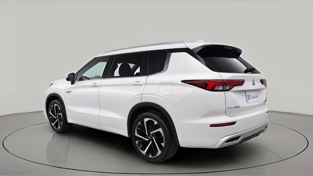 2025 Mitsubishi Outlander Phev Exceed 5+2 Seat (AWD), Automatic, 6739 km, Left Back Diagonal (45- Degree) View