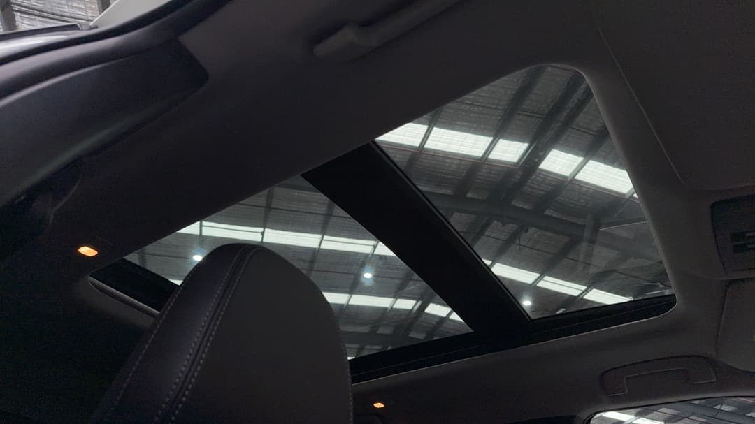 2025 Mitsubishi Outlander Phev Exceed 5+2 Seat (AWD), Automatic, 6739 km, Interior Sunroof/Moonroof