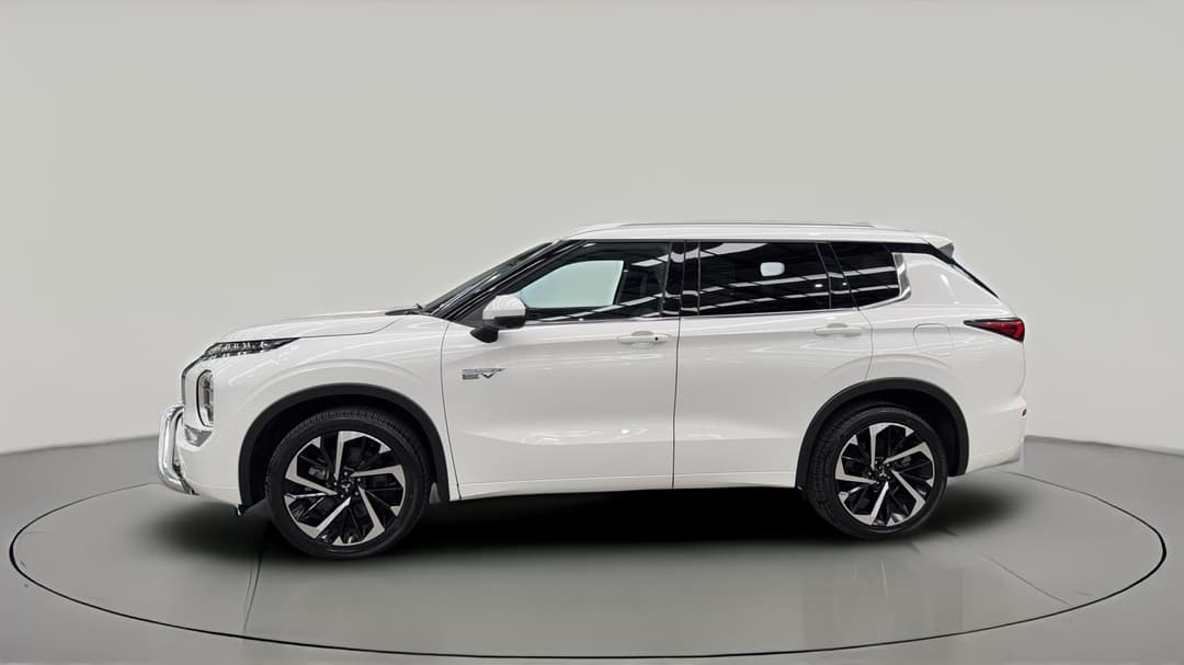 2025 Mitsubishi Outlander Phev Exceed 5+2 Seat (AWD), Automatic, 6739 km, Left Side View