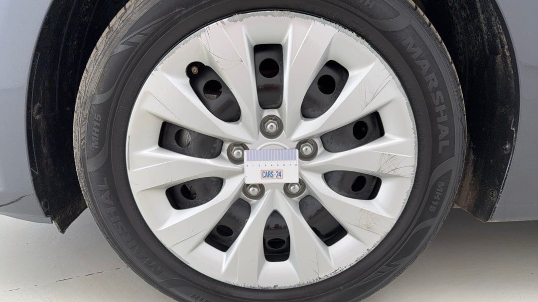 2023 Kia Cerato S Safety Pack, Automatic, 79021 km, Wheels Hubcap Front LHS Gutter Rash