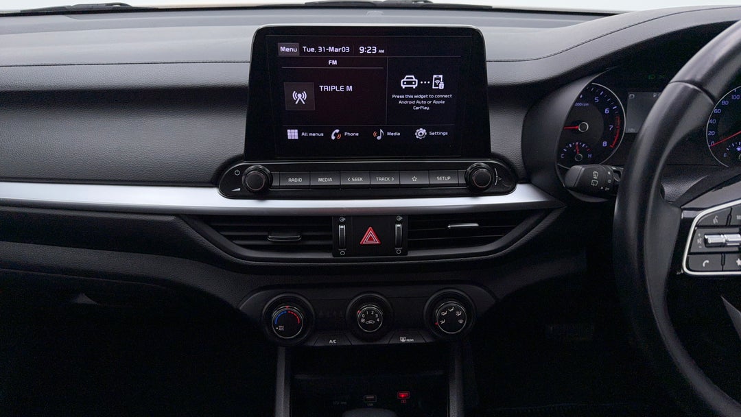 2023 Kia Cerato S Safety Pack, Automatic, 79021 km, Center Console