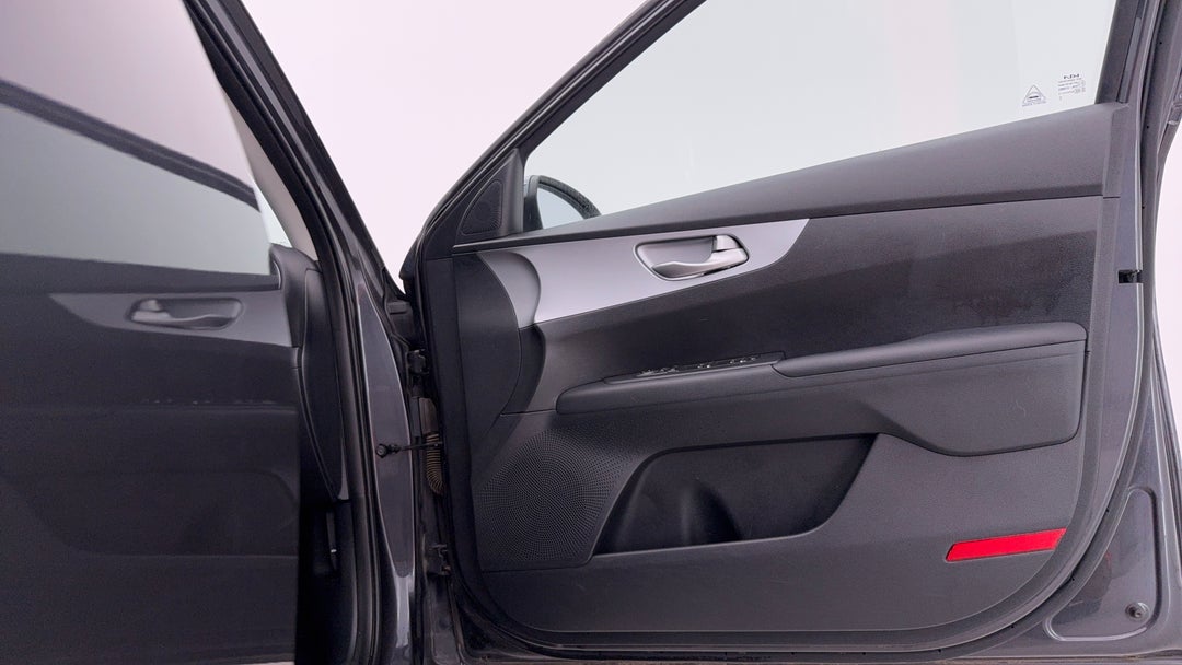 2023 Kia Cerato S Safety Pack, Automatic, 79021 km, Speaker View