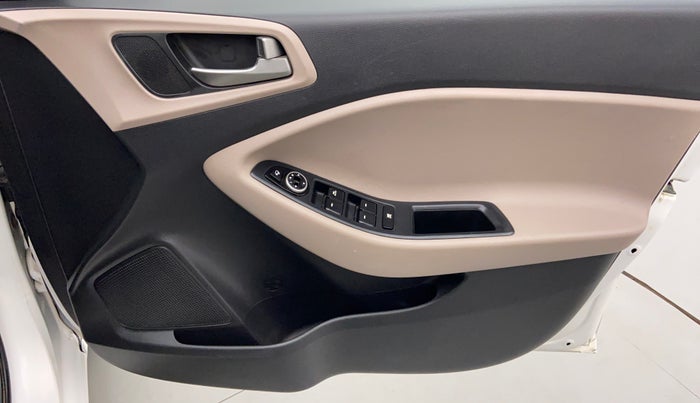 2014 Hyundai Elite i20 ASTA 1.2, Petrol, Manual, 99,214 km, Driver Side Door Panels Control