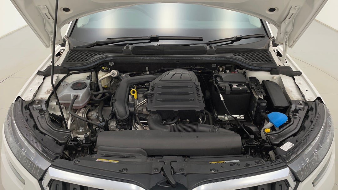 Open Bonnet (Engine)