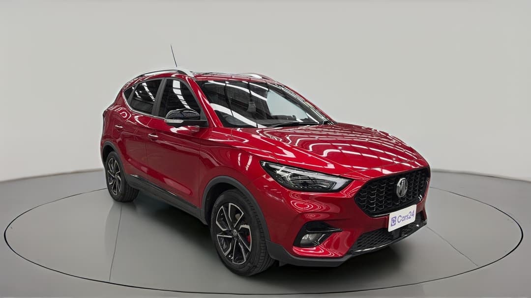 2023 MG Zst Essence, Automatic, 22755 km, Right Front Diagonal (45- Degree) View