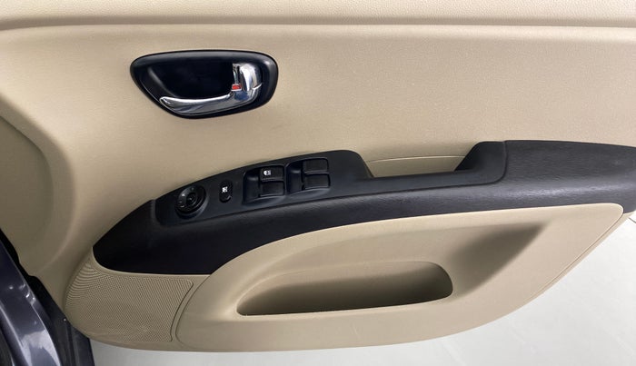 2013 Hyundai i10 MAGNA 1.2 KAPPA2, Petrol, Manual, 21,676 km, Driver Side Door Panels Control