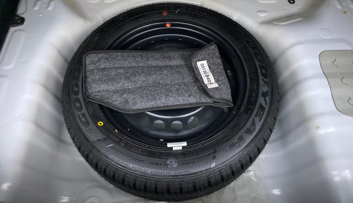 2017 Hyundai Grand i10 SPORTZ 1.2 KAPPA VTVT, Petrol, Manual, 17,119 km, Spare Tyre