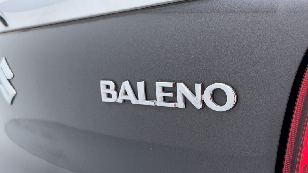 Badge (Boot Right Side)