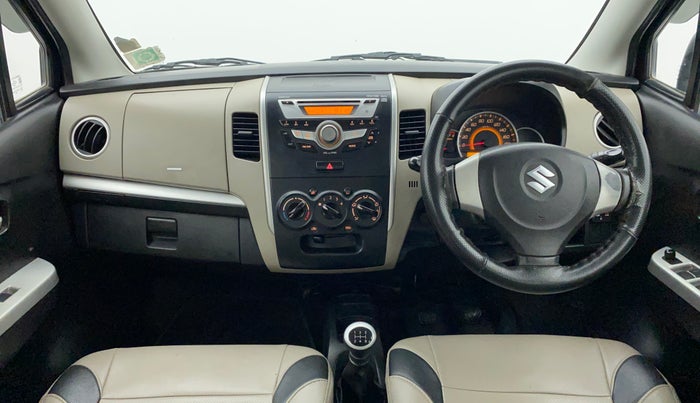 2016 Maruti Wagon R 1.0 VXI, CNG, Manual, 96,298 km, Dashboard