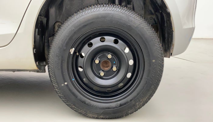 2015 Maruti Swift VDI ABS, Diesel, Manual, 45,074 km, Left Rear Wheel