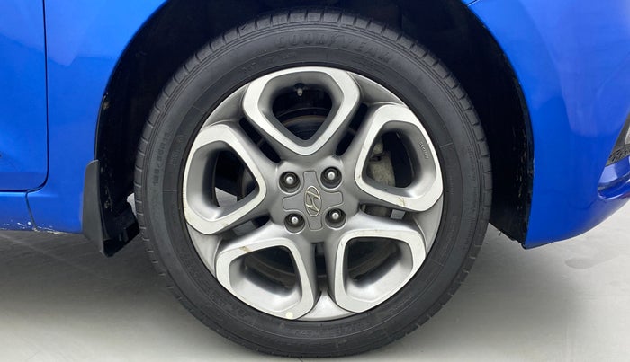 2018 Hyundai Elite i20 ASTA 1.2 (O), Petrol, Manual, 38,455 km, Right Front Wheel