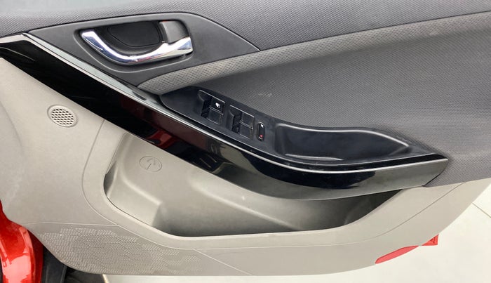 2019 Tata NEXON XZA+ 1.5, Diesel, Automatic, 31,636 km, Driver Side Door Panels Control