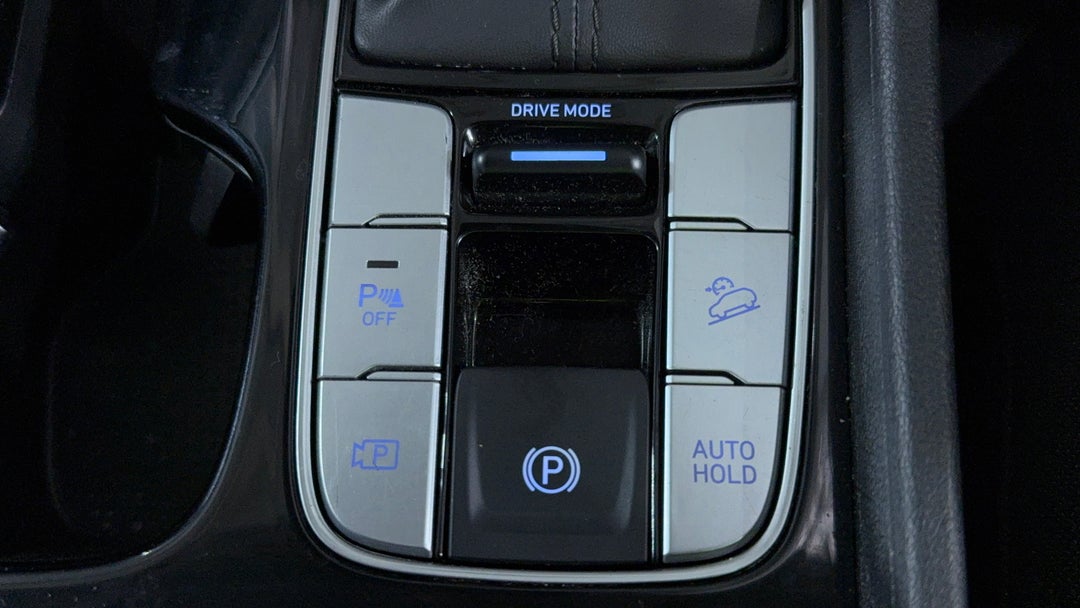 2023 Hyundai Tucson (fwd), Automatic, 50553 km, Handbrake