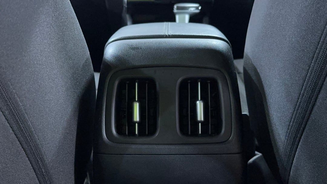 2023 Hyundai Tucson (fwd), Automatic, 50553 km, Rear A/C Vent