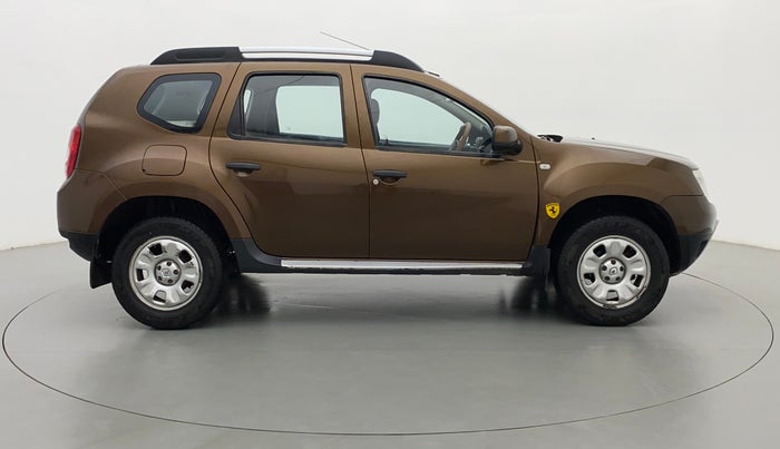 2012 Renault Duster 85 PS RXL, Diesel, Manual, 79,492 km, Right Side
