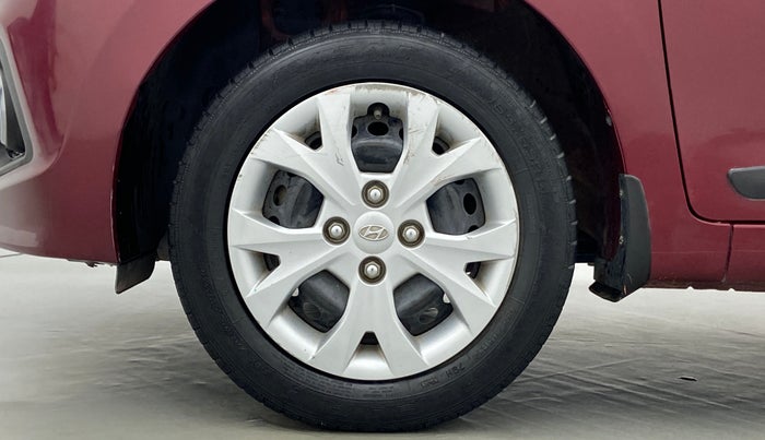 2016 Hyundai Grand i10 SPORTZ 1.2 KAPPA VTVT, Petrol, Manual, 20,266 km, Left Front Wheel