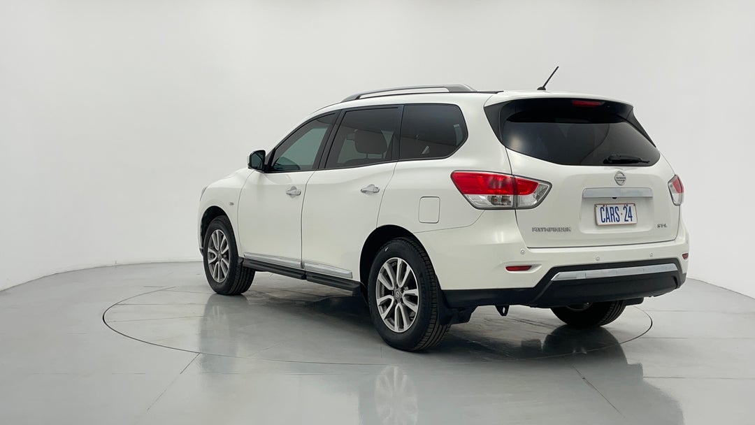 2014 Nissan Pathfinder St-l (4x2), Automatic, 103428 km, Left Back Diagonal (45- Degree) View