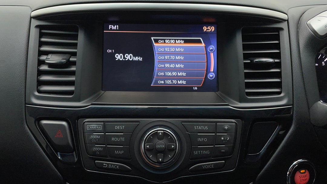 2014 Nissan Pathfinder St-l (4x2), Automatic, 103428 km, Infotainment System