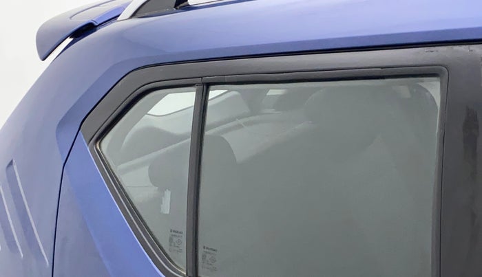 2020 Maruti IGNIS DELTA 1.2, Petrol, Manual, 40,358 km, Right rear door - Door visor damaged