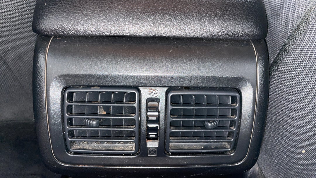 2017 Toyota Camry Altise, Automatic, 67610 km, Rear A/C Vent