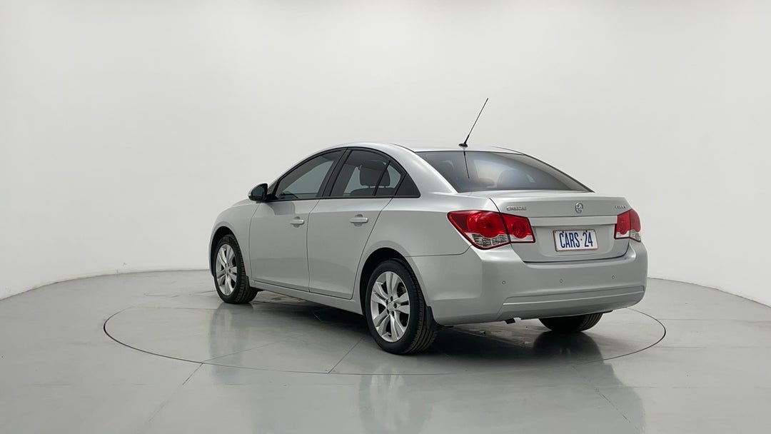 Left Back Diagonal (45- Degree) View