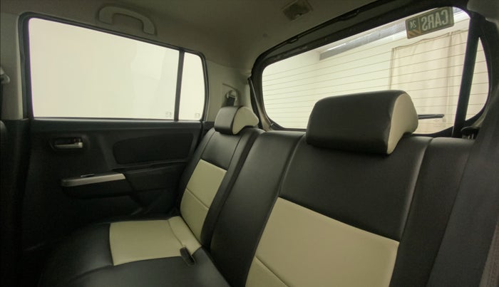 2012 Maruti Wagon R 1.0 VXI, Petrol, Manual, 42,425 km, Right Side Rear Door Cabin