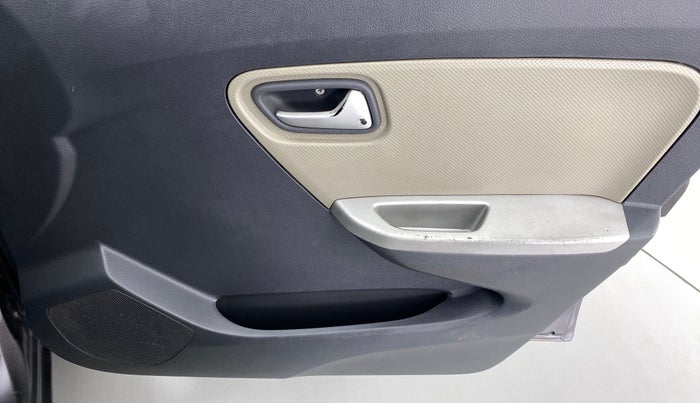 2015 Maruti Alto K10 VXI P, Petrol, Manual, 78,459 km, Driver Side Door Panels Control