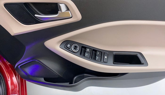 2019 Hyundai Elite i20 1.2  ASTA (O) CVT, Petrol, Automatic, 1,375 km, Driver Side Door Panels Control