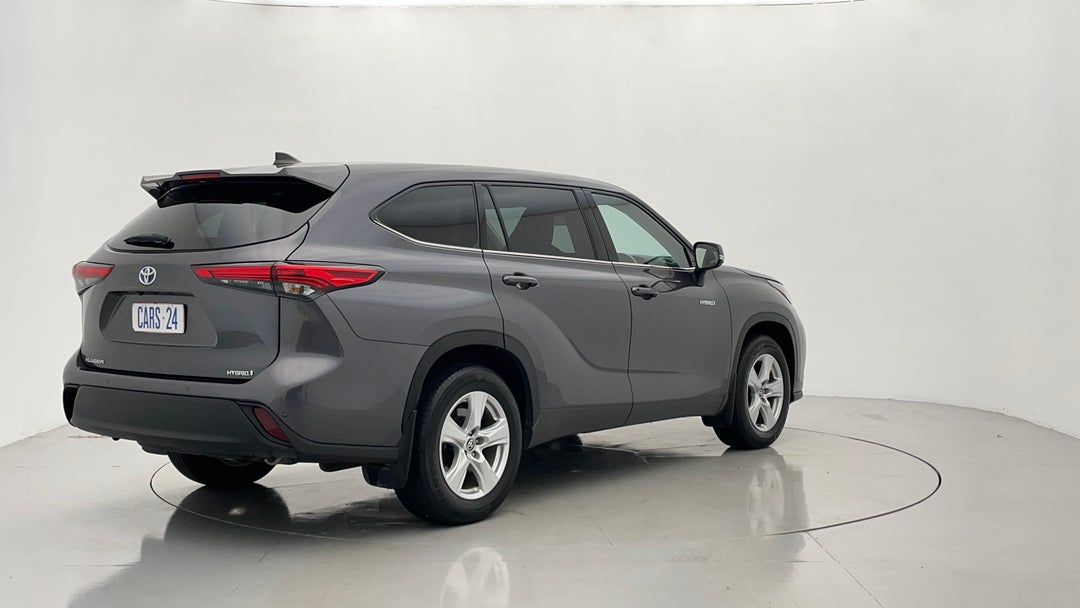 Right Back Diagonal (45- Degree) View