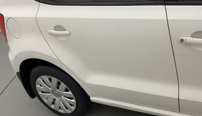 2014 Volkswagen Polo COMFORTLINE 1.2L, Petrol, Manual, 1,17,281 km, Right rear door - Minor scratches