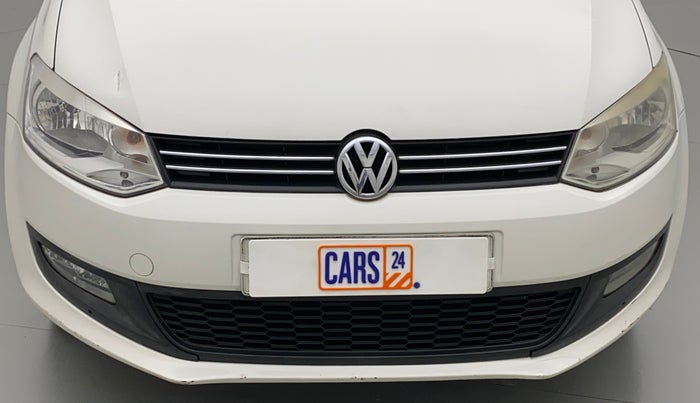 2014 Volkswagen Polo COMFORTLINE 1.2L, Petrol, Manual, 1,17,281 km, Front bumper - Minor scratches