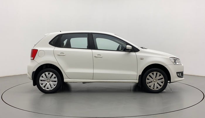 2014 Volkswagen Polo COMFORTLINE 1.2L, Petrol, Manual, 1,17,281 km, Right Side View