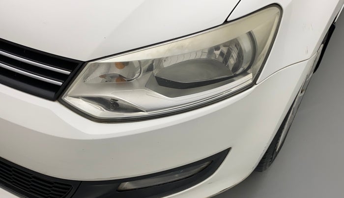2014 Volkswagen Polo COMFORTLINE 1.2L, Petrol, Manual, 1,17,281 km, Left headlight - Faded