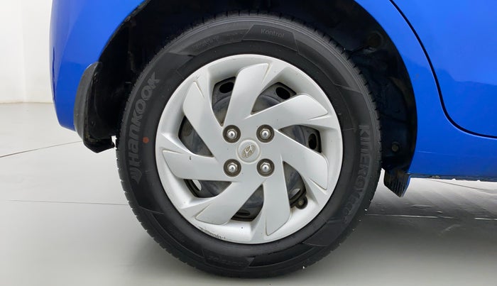 2018 Hyundai NEW SANTRO 1.1 SPORTZ MT CNG, CNG, Manual, 57,667 km, Right Rear Wheel