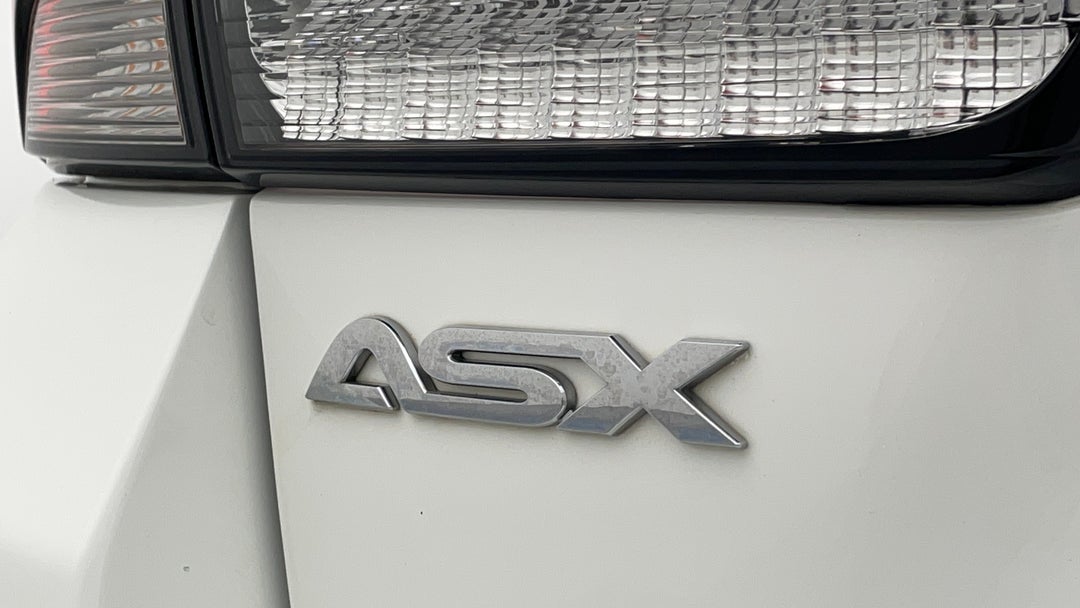 Badge (Boot Left Side)