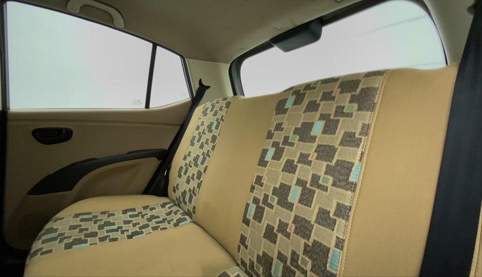 2010 Hyundai i10 MAGNA 1.2, Petrol, Manual, 47,586 km, Right Side Rear Door Cabin
