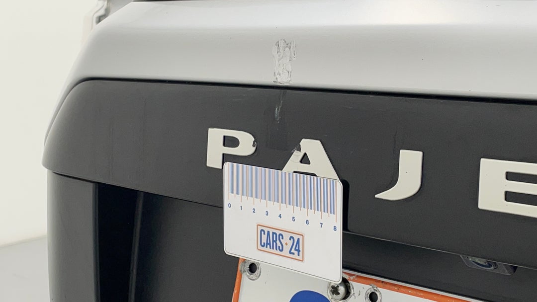 Boot / Tailgate Tailgate Scratch