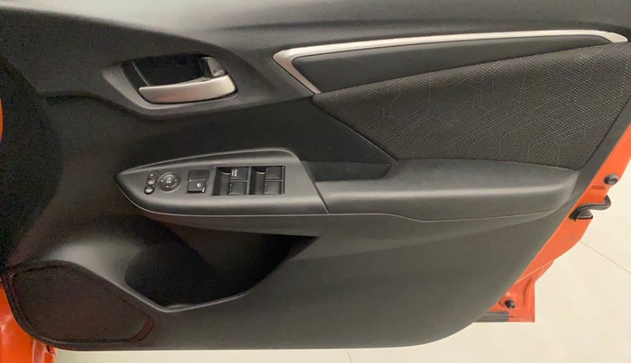 2016 Honda Jazz 1.2L I-VTEC VX, Petrol, Manual, 80,359 km, Driver Side Door Panels Control