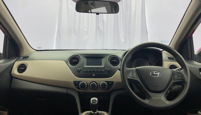 2017 Hyundai Grand i10 SPORTZ 1.2 KAPPA VTVT, Petrol, Manual, 37,267 km, Dashboard