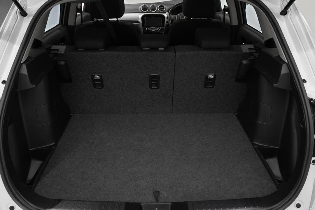 2023 Suzuki Vitara 1.4l, Automatic, 34552 km, Boot Inside View