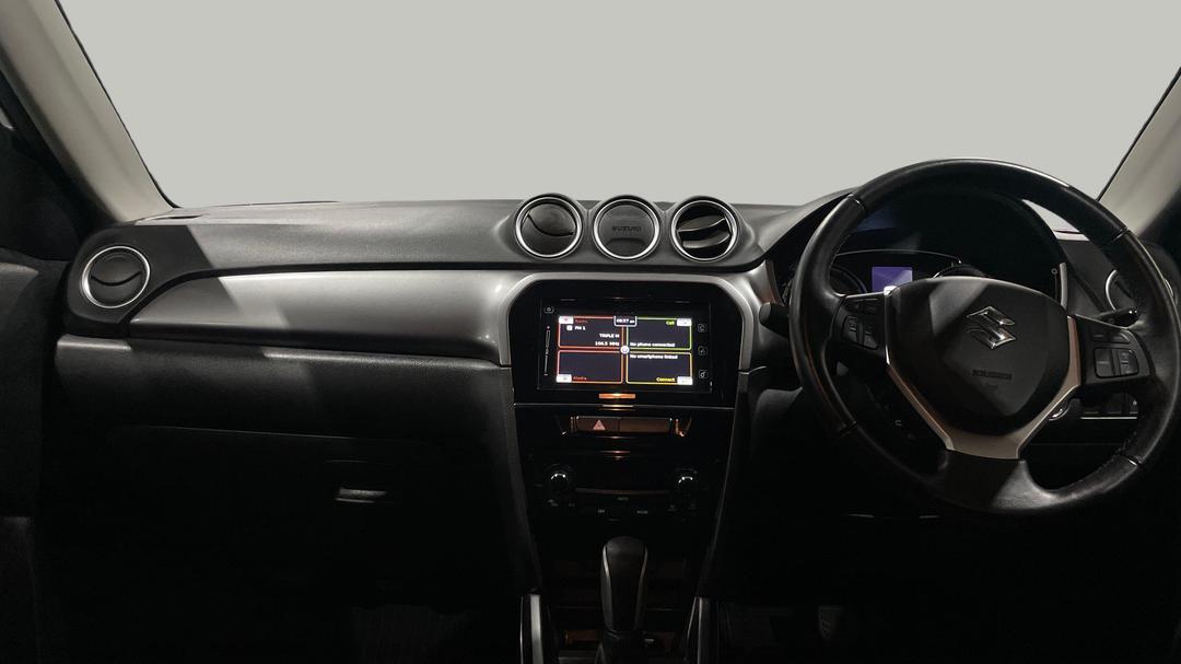 2023 Suzuki Vitara 1.4l, Automatic, 34552 km, Dashboard View