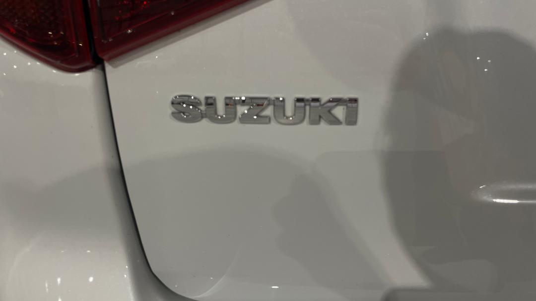 2023 Suzuki Vitara 1.4l, Automatic, 34552 km, Badge (Boot Left Side)