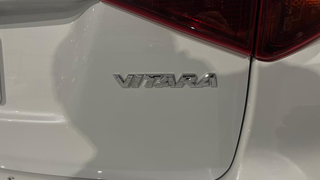 2023 Suzuki Vitara 1.4l, Automatic, 34552 km, Badge (Boot Right Side)