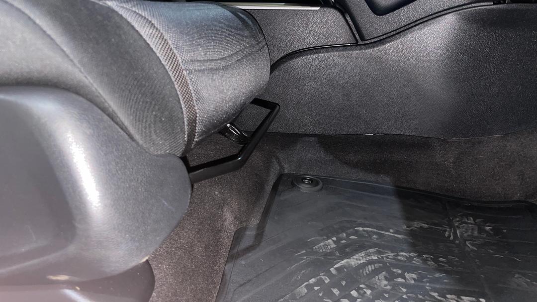 2019 Honda CR-V Vti-s (AWD), Automatic, 142652 km, Drivers Side Adjustment Panel